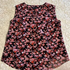 Jones New York Floral Sleeveless Blouse - Black and Red